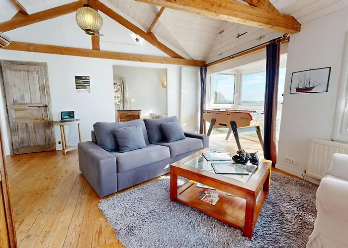 La Clef Decamp Pecheur 12pers Vue Mont St-michel Champeaux