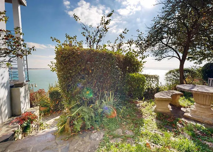 La Clef Decamp Pecheur 12pers Vue Mont St-michel *