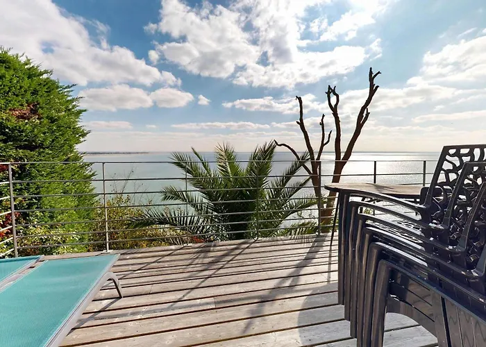 La Clef Decamp Pecheur 12pers Vue Mont St-michel Champeaux