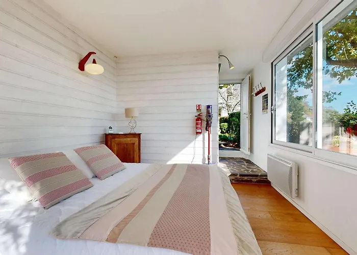 La Clef Decamp Pecheur 12pers Vue Mont St-michel